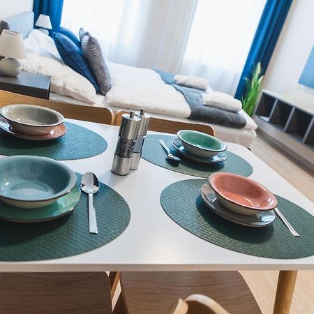 Madu-Living Vienna - Oskar Apartment Luaran gambar
